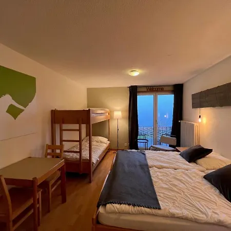 Family & Mountain C'est La Vie