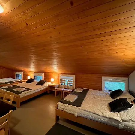 Family & Mountain C'est La Vie *