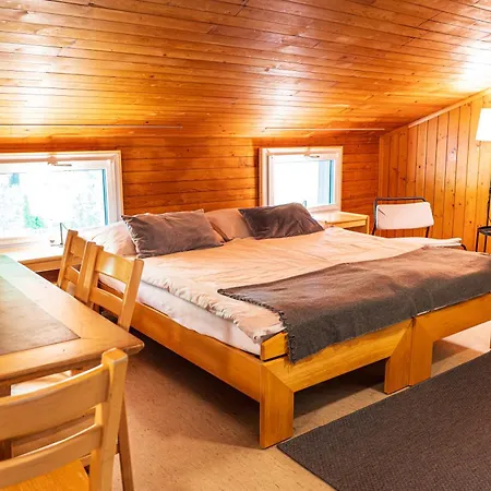 Family & Mountain C'est La Vie