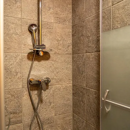 Hostel Family & Mountain C'est La Vie