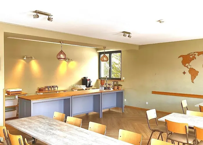 Auberge de jeunesse C'est La Vie *