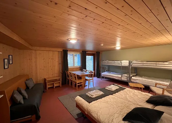 Family & Mountain C'est La Vie Hasliberg