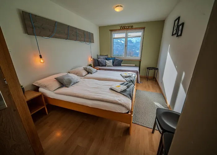 Hostel Family & Mountain C'est La Vie