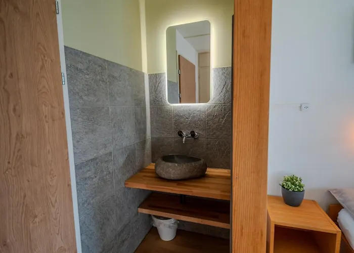 Family & Mountain C'est La Vie